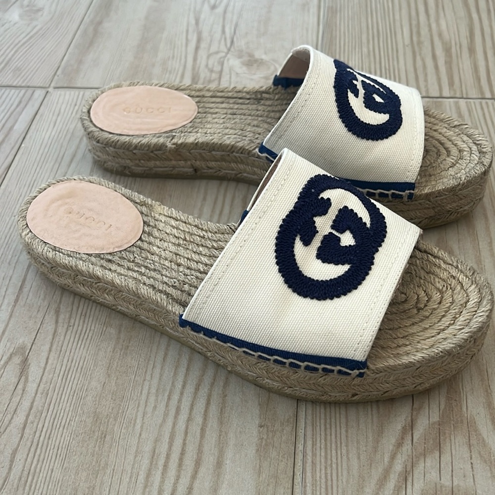 Gucci espadrille slides